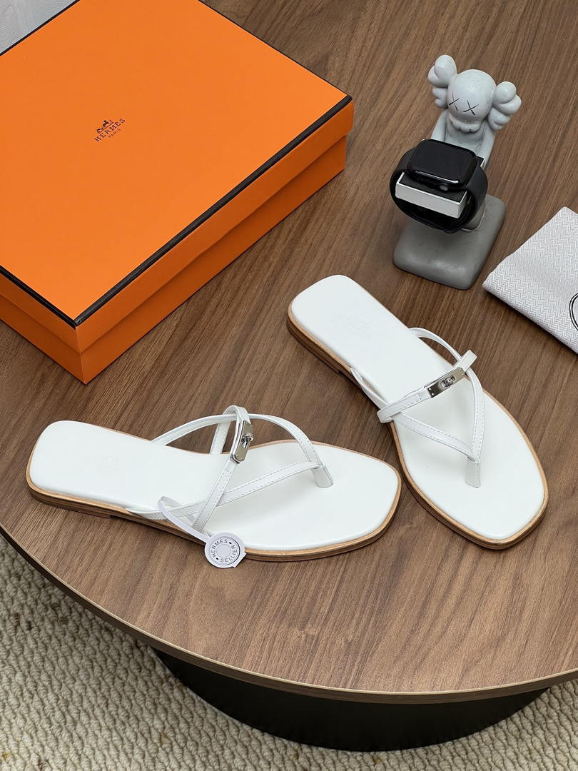 Hermes H261038ZvL1390 Miss sandal White