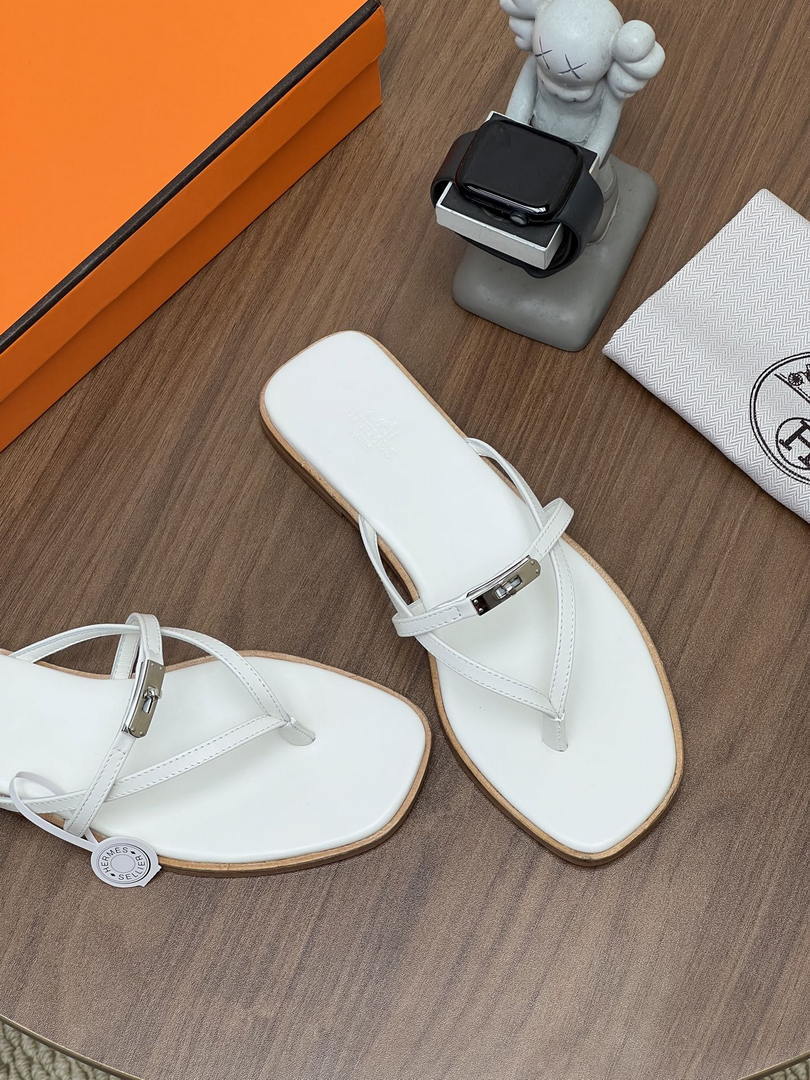 Hermes H261038ZvL1390 Miss sandal White