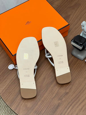 Hermes H261038ZvL1390 Miss sandal White - Euro 34=US 3 - View 9