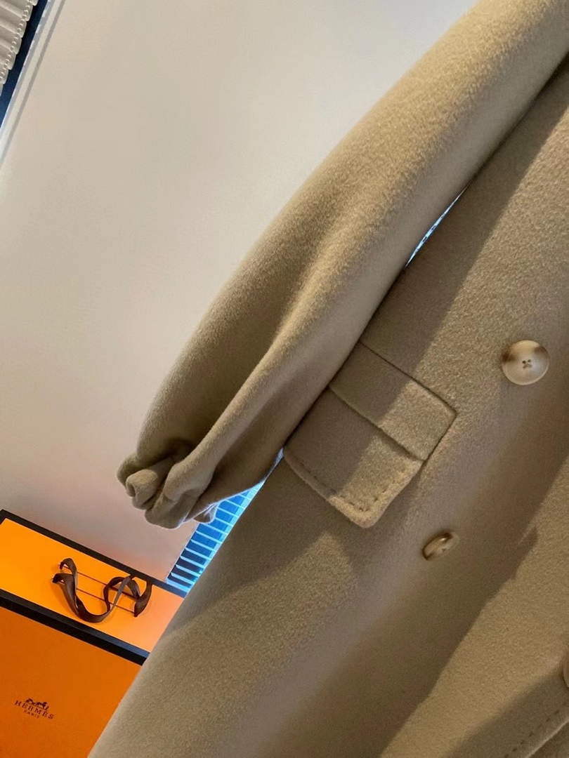 Hermes H2H0129DA0234 Women's Fashion Clothing Coat H33275