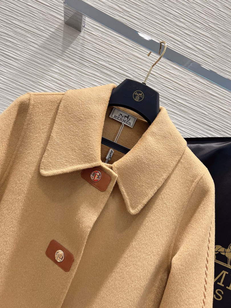 Hermes H2H0129DA0234 Women's Fashion Clothing Coat H33280