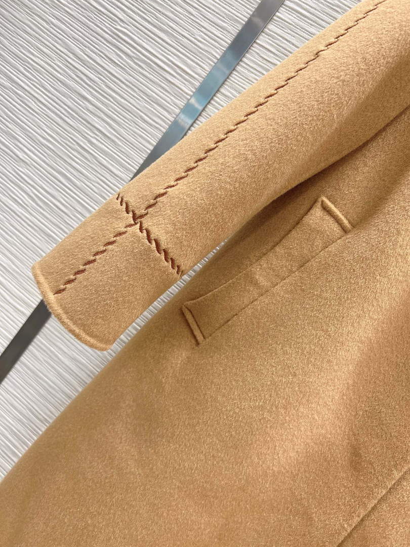Hermes H2H0129DA0234 Women's Fashion Clothing Coat H33280