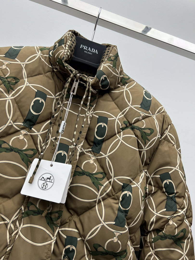 Hermes H2H4604DU02 Women's Fashion Clothing Reversible Puffer Coat H33269
