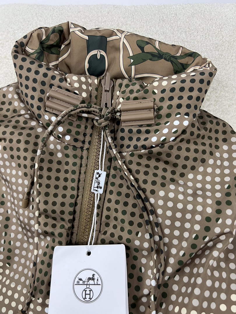 Hermes H2H4604DU02 Women's Fashion Clothing Reversible Puffer Coat H33269