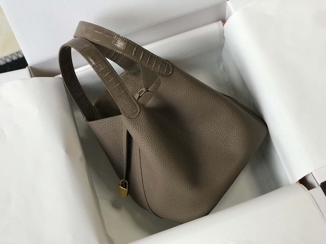 Hermes H316316 Picotin Bag Lock 18cm 22cm H330100