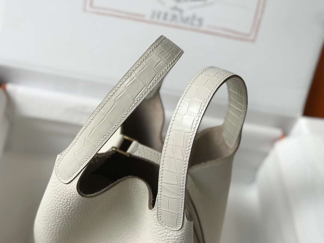 Hermes H316316 Picotin Bag Lock 18cm 22cm H330101