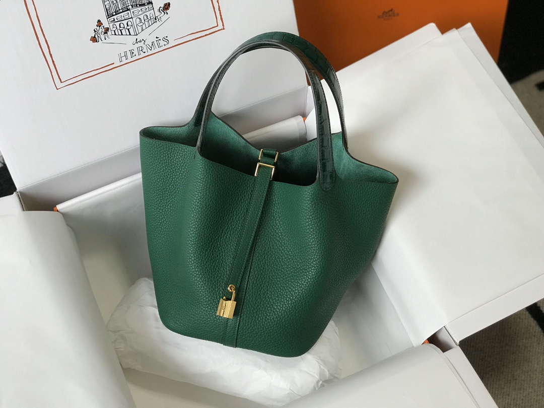 Hermes H316316 Picotin Bag Lock 18cm 22cm H330102