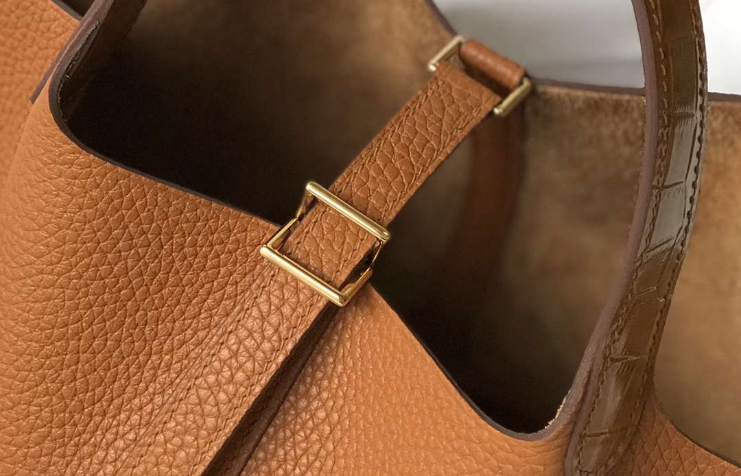 Hermes H316316 Picotin Bag Lock 18cm 22cm H330103