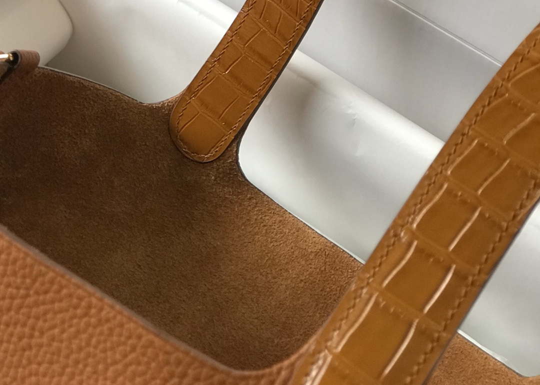 Hermes H316316 Picotin Bag Lock 18cm 22cm H330103