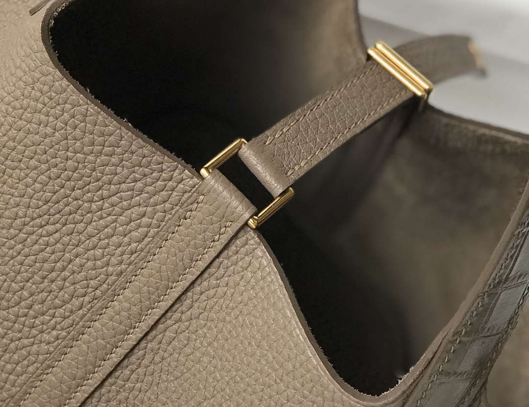 Hermes H316316 Picotin Bag Lock 18cm 22cm H330100
