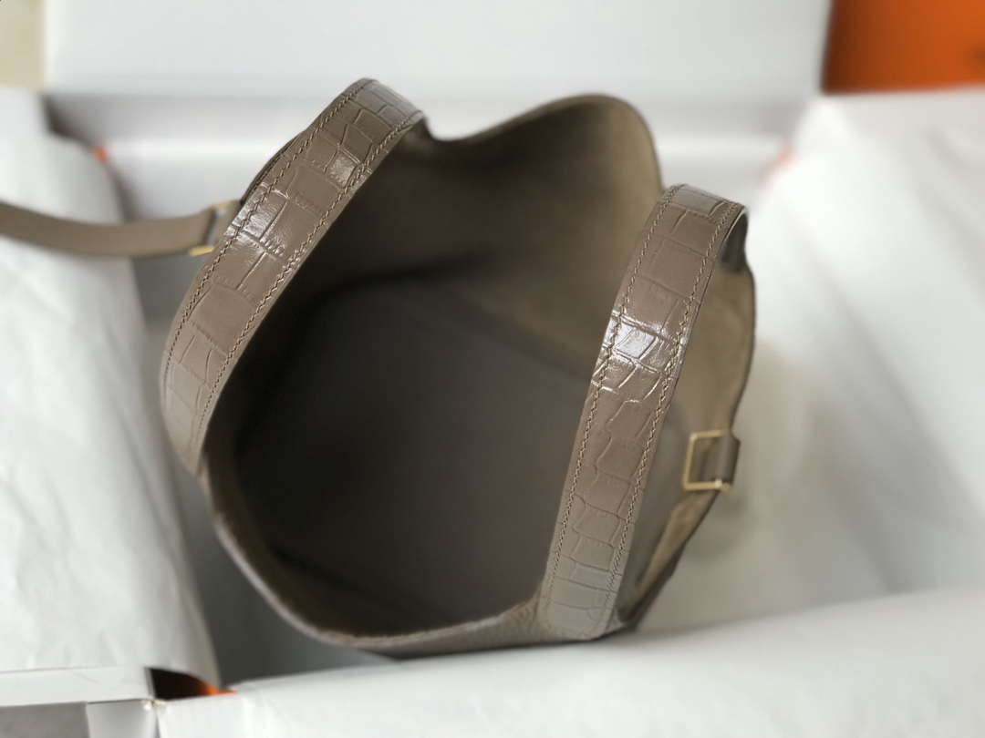 Hermes H316316 Picotin Bag Lock 18cm 22cm H330100