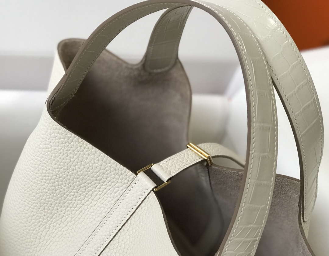 Hermes H316316 Picotin Bag Lock 18cm 22cm H330101