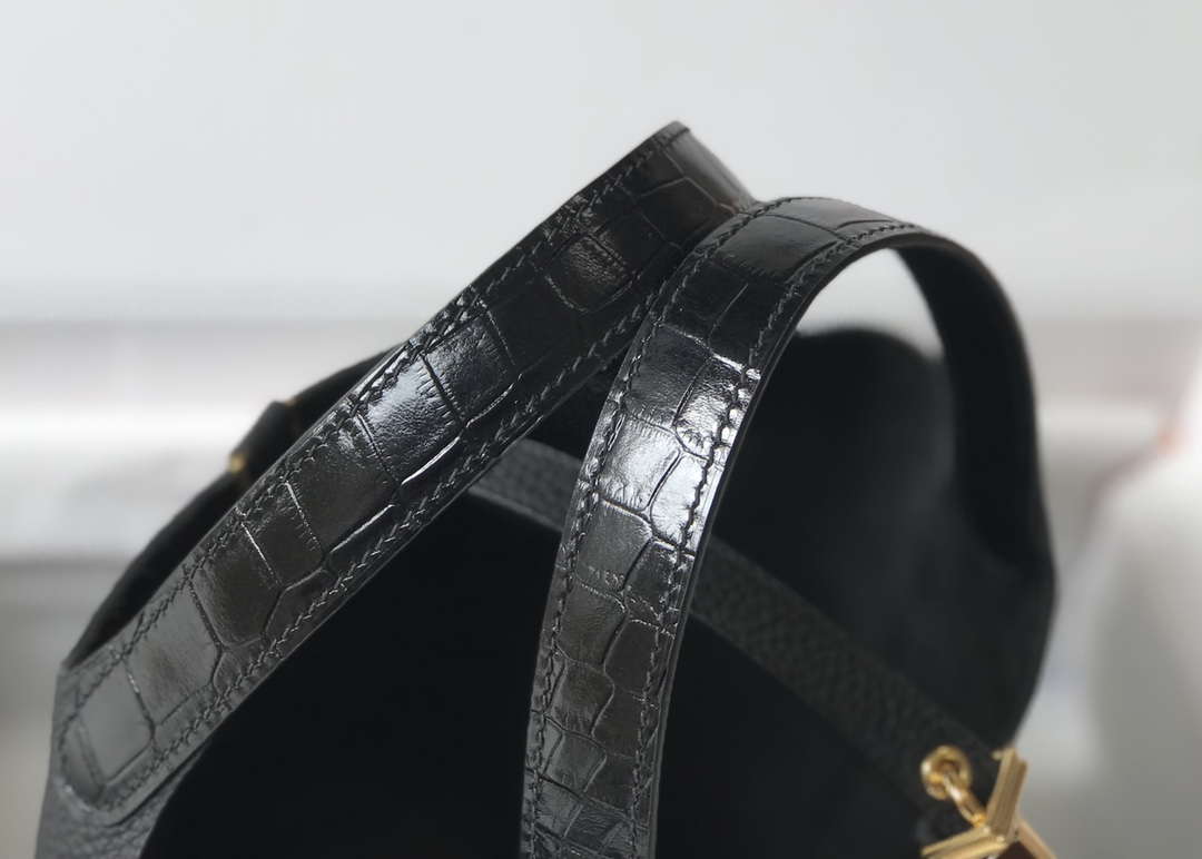 Hermes H316316 Picotin Bag Lock 18cm 22cm H330104