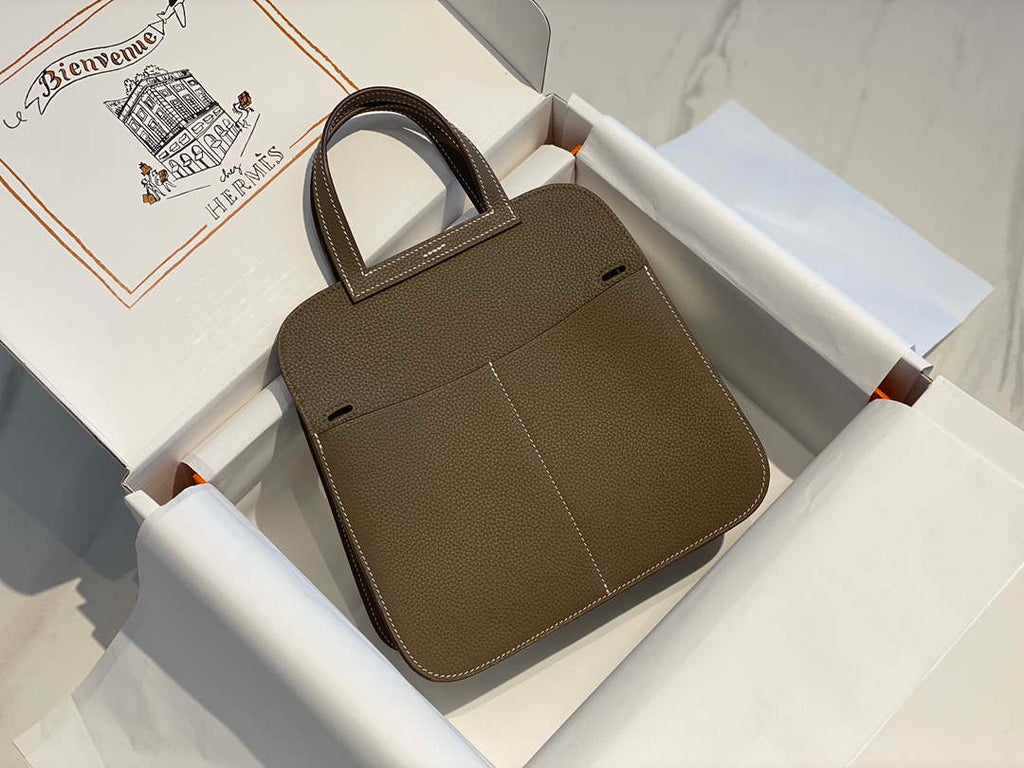 Hermes halzan clemence stamp B Gold H98808