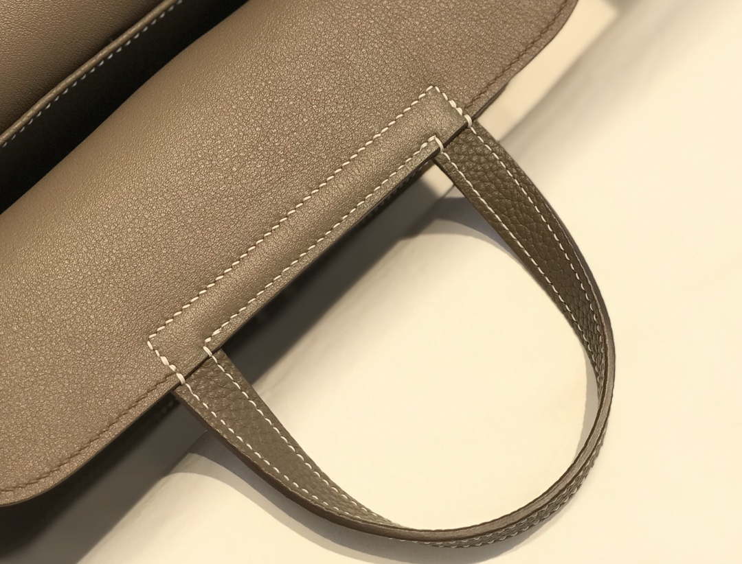Hermes halzan clemence stamp B Gold H98808