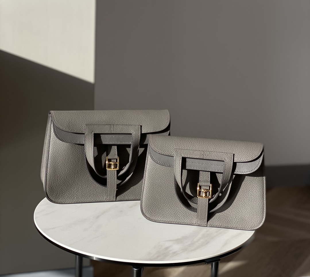 Hermes halzan clemence stamp B Gold H98809