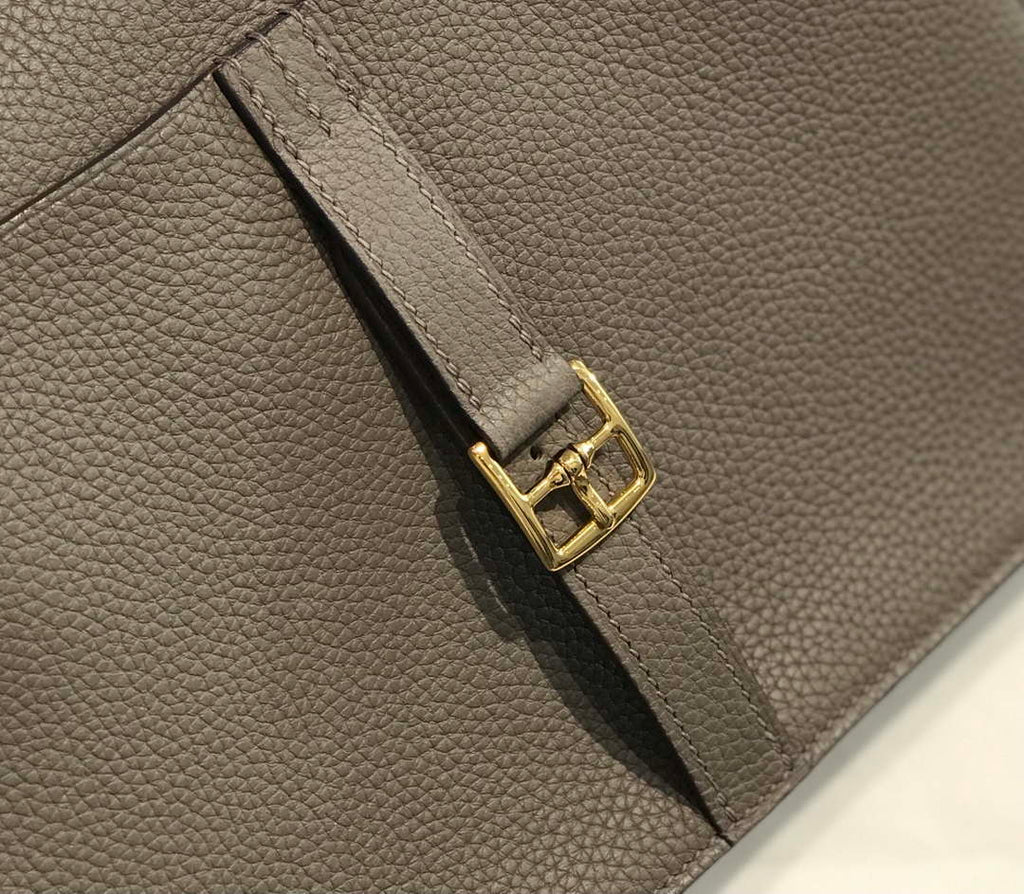 Hermes halzan clemence stamp B Gold H98809