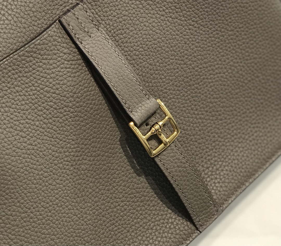 Hermes halzan clemence stamp B Gold H98809 - 22 cm - View 14