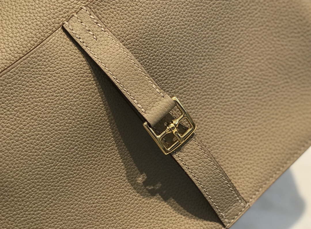 Hermes halzan clemence stamp B Gold H98811 - 22 cm - View 5