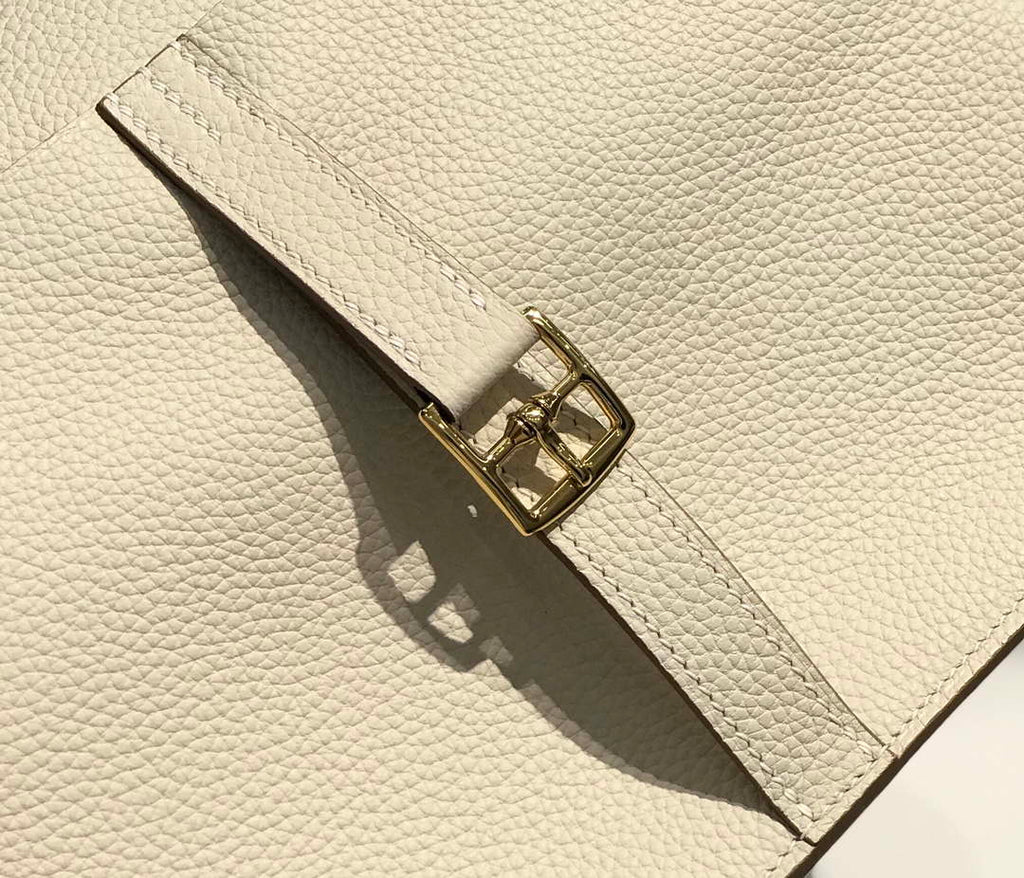 Hermes halzan clemence stamp B Gold H98812