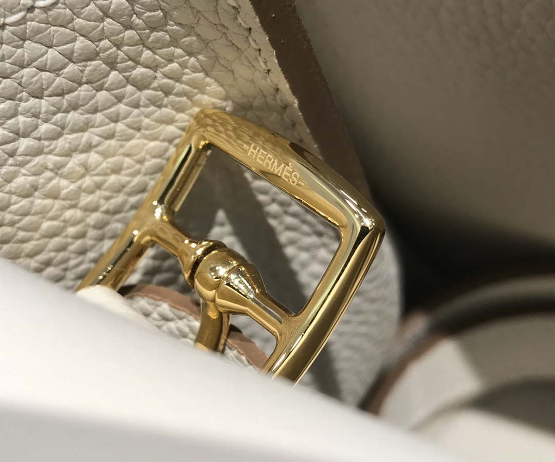 Hermes halzan clemence stamp B Gold H98812 - 22 cm - View 8
