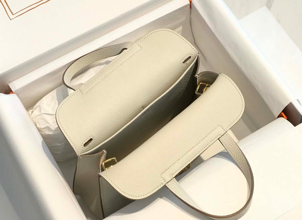 Hermes halzan clemence stamp B Gold H98812