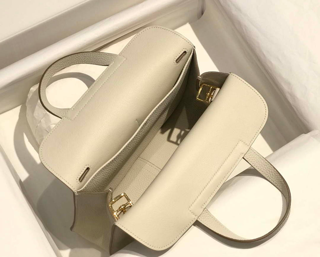 Hermes halzan clemence stamp B Gold H98812