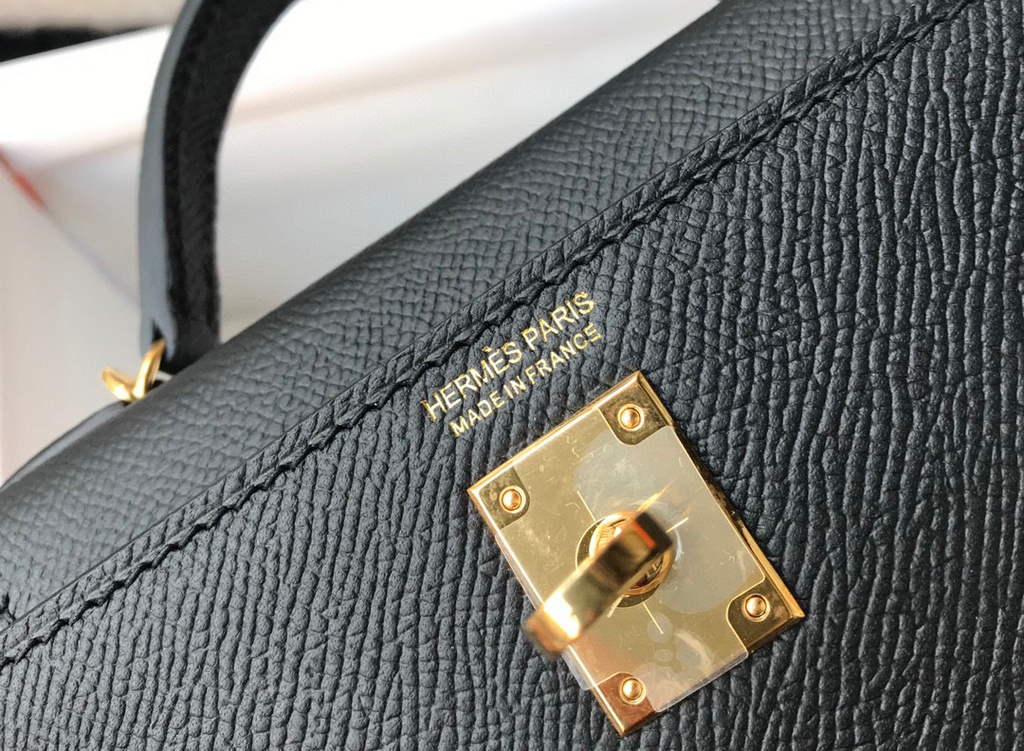 Hermes Kelly Bag Hermes 19CM Epsom Shoulder Mini Bag Black Gold buckle 20455