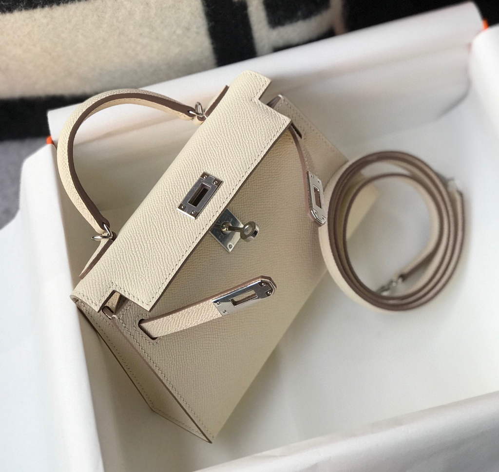 Hermes Kelly Bag Hermes 19CM Epsom Shoulder Mini Bag Beige Silver buckle 20457