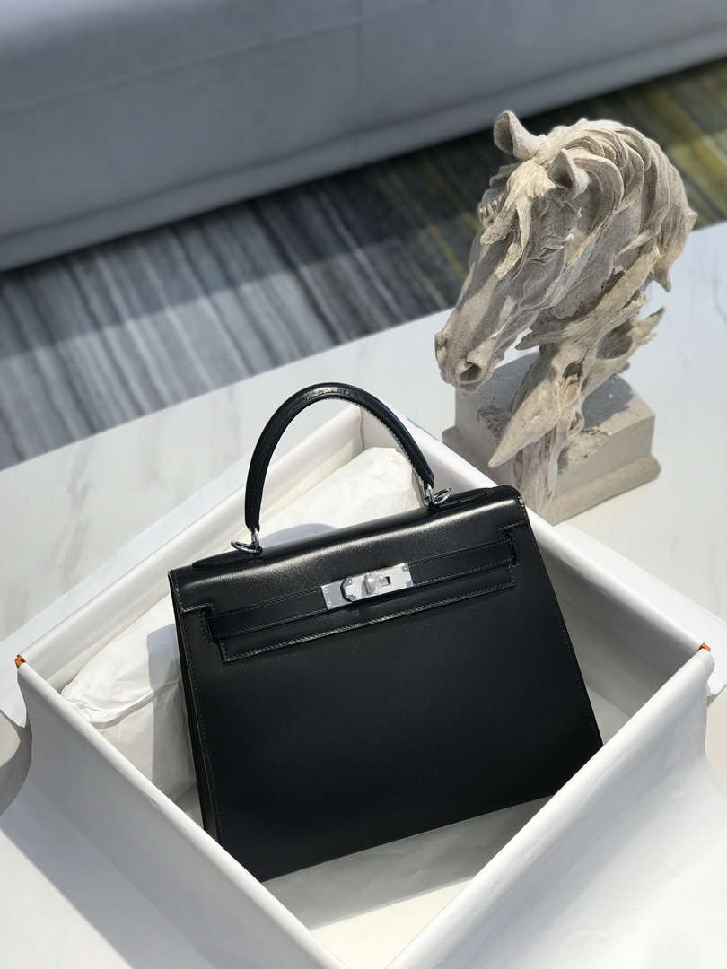 Hermes Kelly Designer Tote Fine grain calfskin Shoulder Strap Bag H231303 - 25cm - View 3