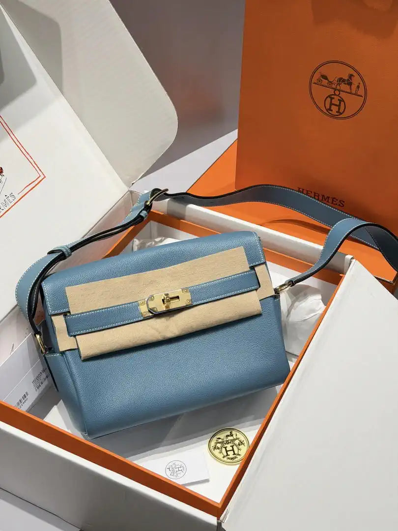 Hermes Kelly Messenger bag H231411 Blue Jean