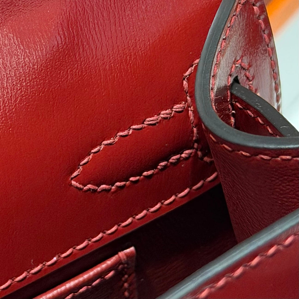 Hermes Kelly Pouchette Box Leather clutch bag H231048