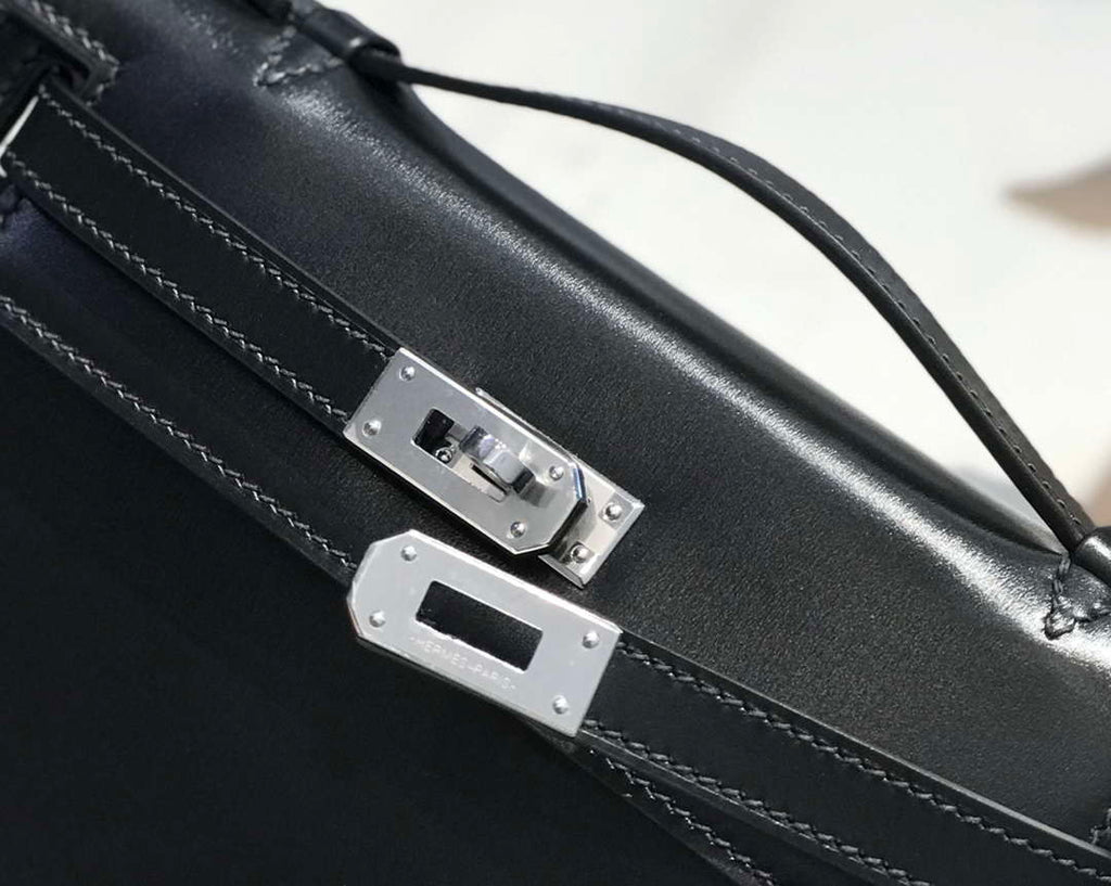 Hermes Kelly Pouchette Fine grain calfskin clutch bag H231300