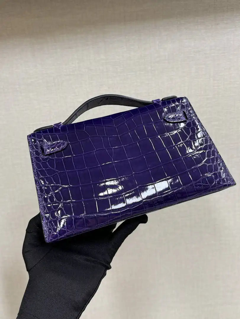 Hermes Kelly Pouchette Glossy crocodile Leather clutch bag H231022