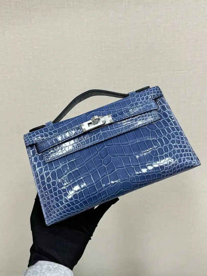 Hermes Kelly Pouchette Glossy crocodile Leather clutch bag H231025