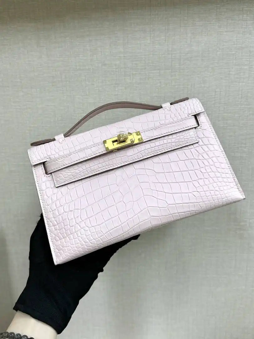 Hermes Kelly Pouchette Matte crocodile Leather clutch bag H231034
