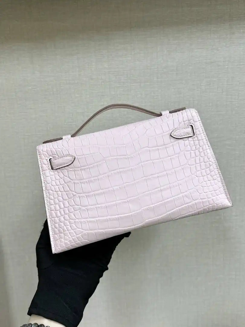 Hermes Kelly Pouchette Matte crocodile Leather clutch bag H231034