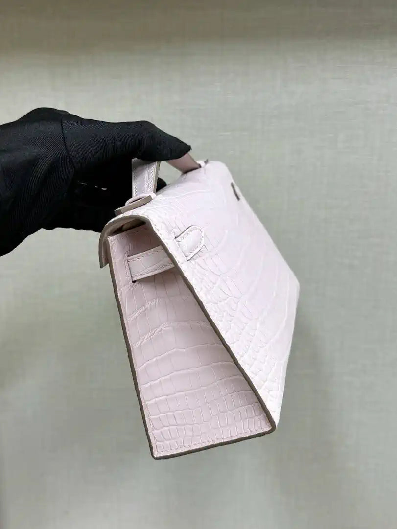 Hermes Kelly Pouchette Matte crocodile Leather clutch bag H231034