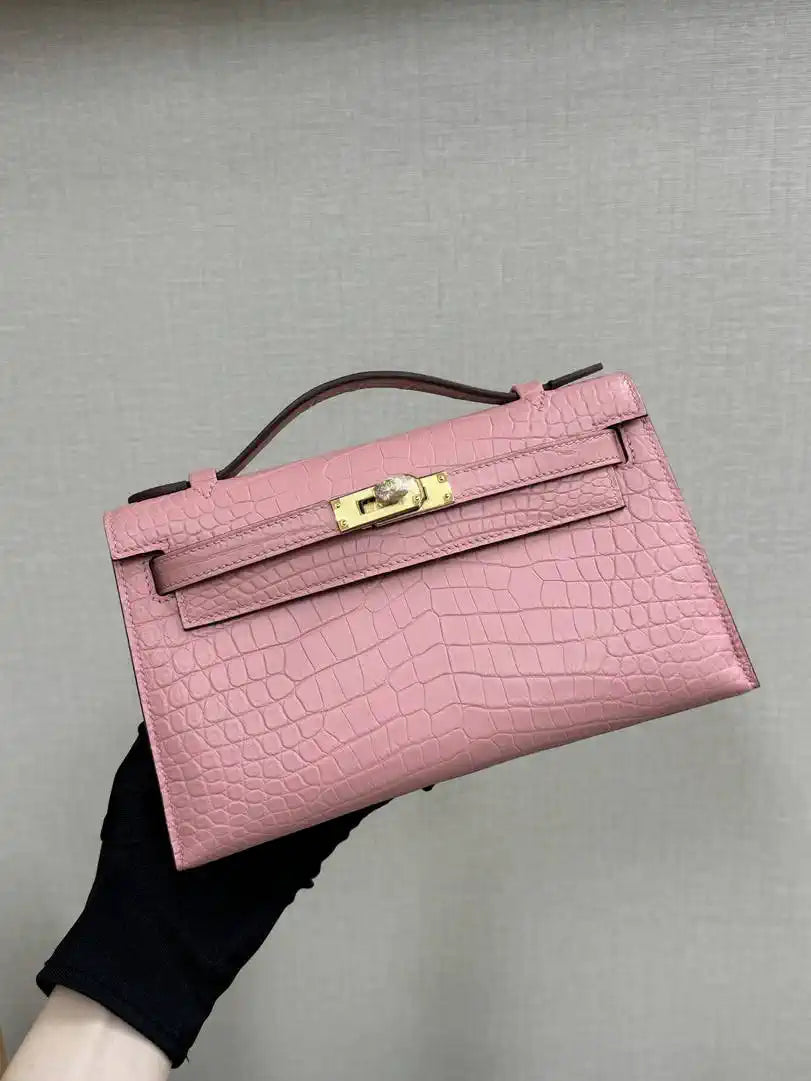 Hermes Kelly Pouchette Matte crocodile Leather clutch bag H231038