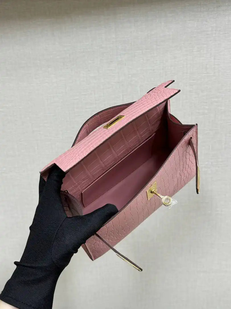 Hermes Kelly Pouchette Matte crocodile Leather clutch bag H231038