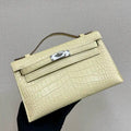 Hermes Kelly Pouchette Matte crocodile Leather clutch bag H231044