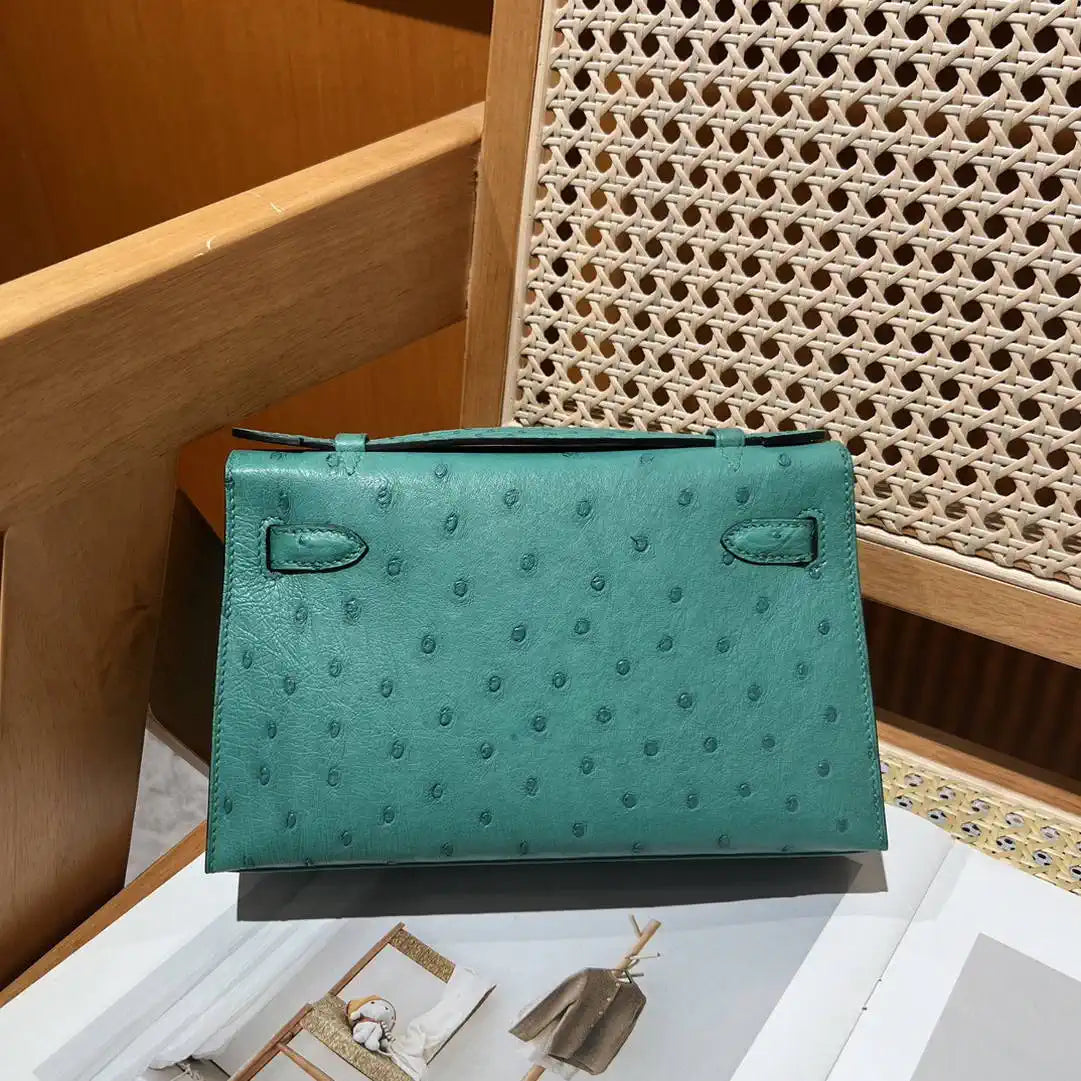 Hermes Kelly Pouchette Ostrich Leather clutch bag Silver H230303
