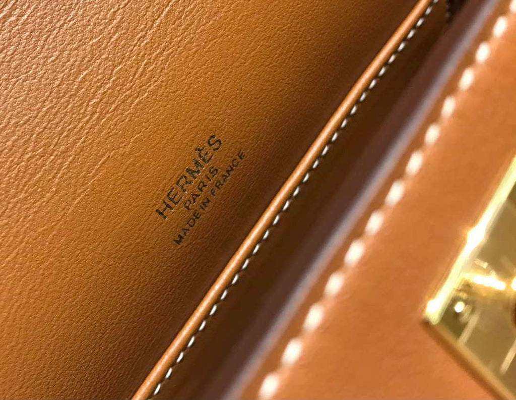 Hermes Kelly Pouchette Swift Leather clutch bag Gold H230265