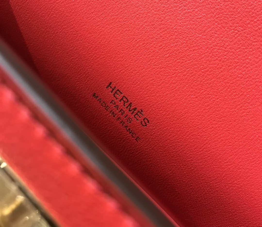Hermes Kelly Pouchette Swift Leather clutch bag Gold H230268 - Default Title - View 6