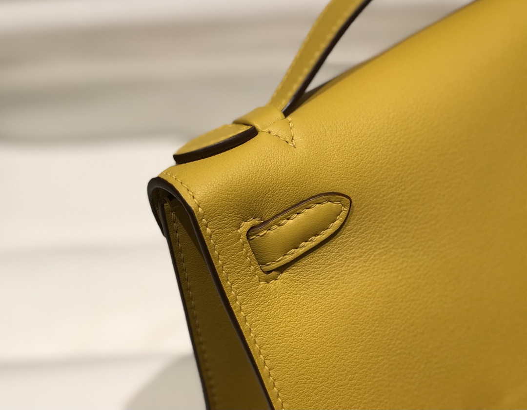 Hermes Kelly Pouchette Swift Leather clutch bag Gold H230269 - Default Title - View 7
