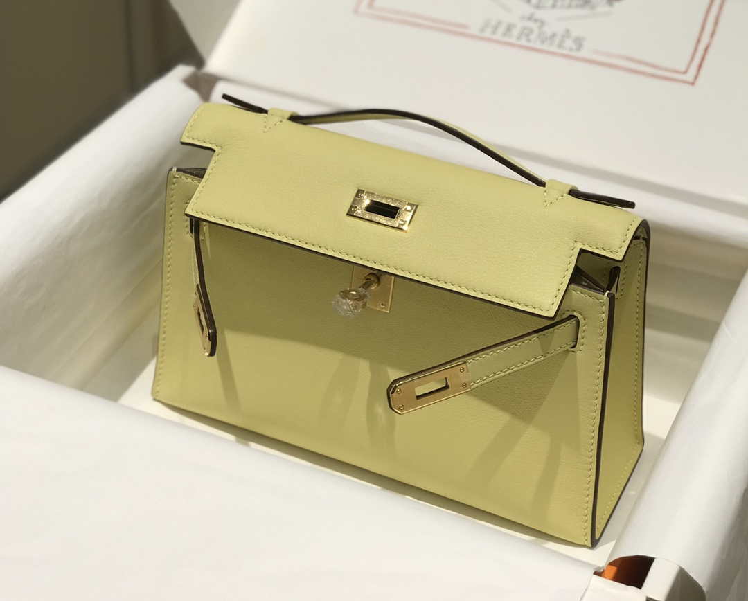 Hermes Kelly Pouchette Swift Leather clutch bag Gold H230272 - Default Title - View 4
