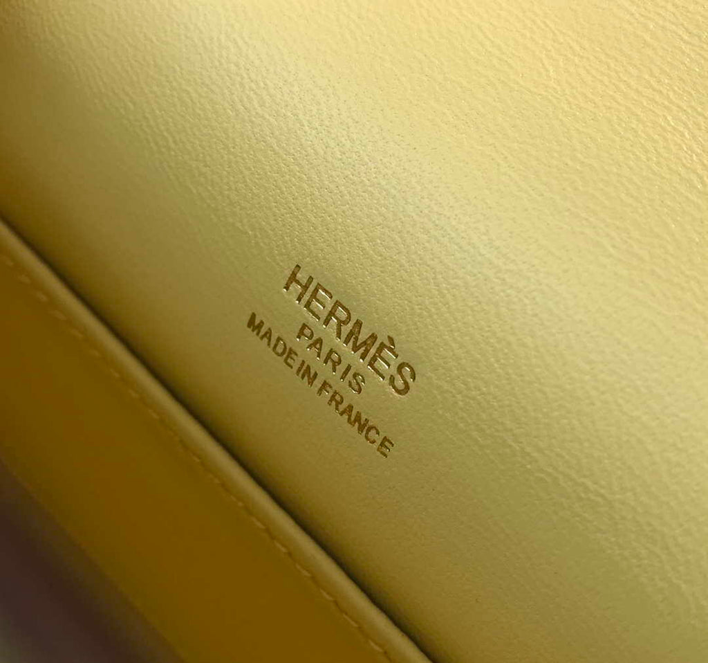 Hermes Kelly Pouchette Swift Leather clutch bag Gold H230272