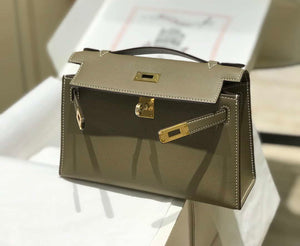 Hermes Kelly Pouchette Swift Leather clutch bag Gold H230274 - Default Title - View 4