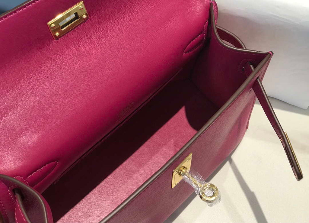 Hermes Kelly Pouchette Swift Leather clutch bag Gold H230275