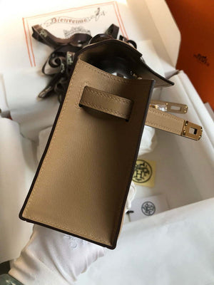 Hermes Kelly Pouchette Swift Leather clutch bag Gold H230289 - Default Title - View 3